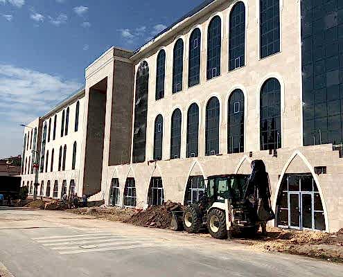 korfez-kampusu-dis-cephe-mermer-10