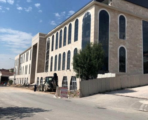 korfez-kampusu-dis-cephe-mermer-8